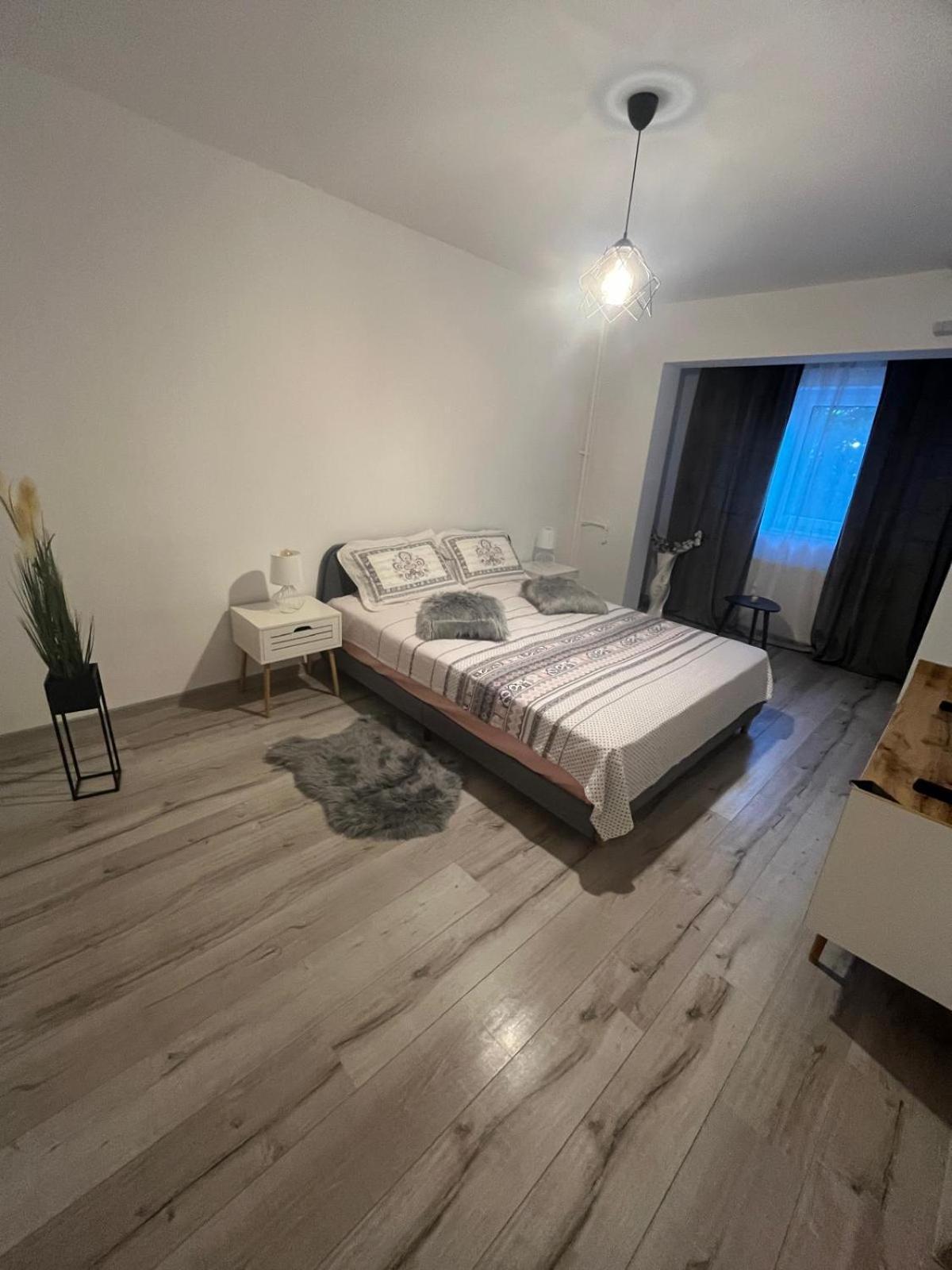 Apartament De Lux Craiova Exteriör bild